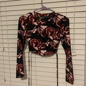 SHEIN, size small, dragon print crop top.